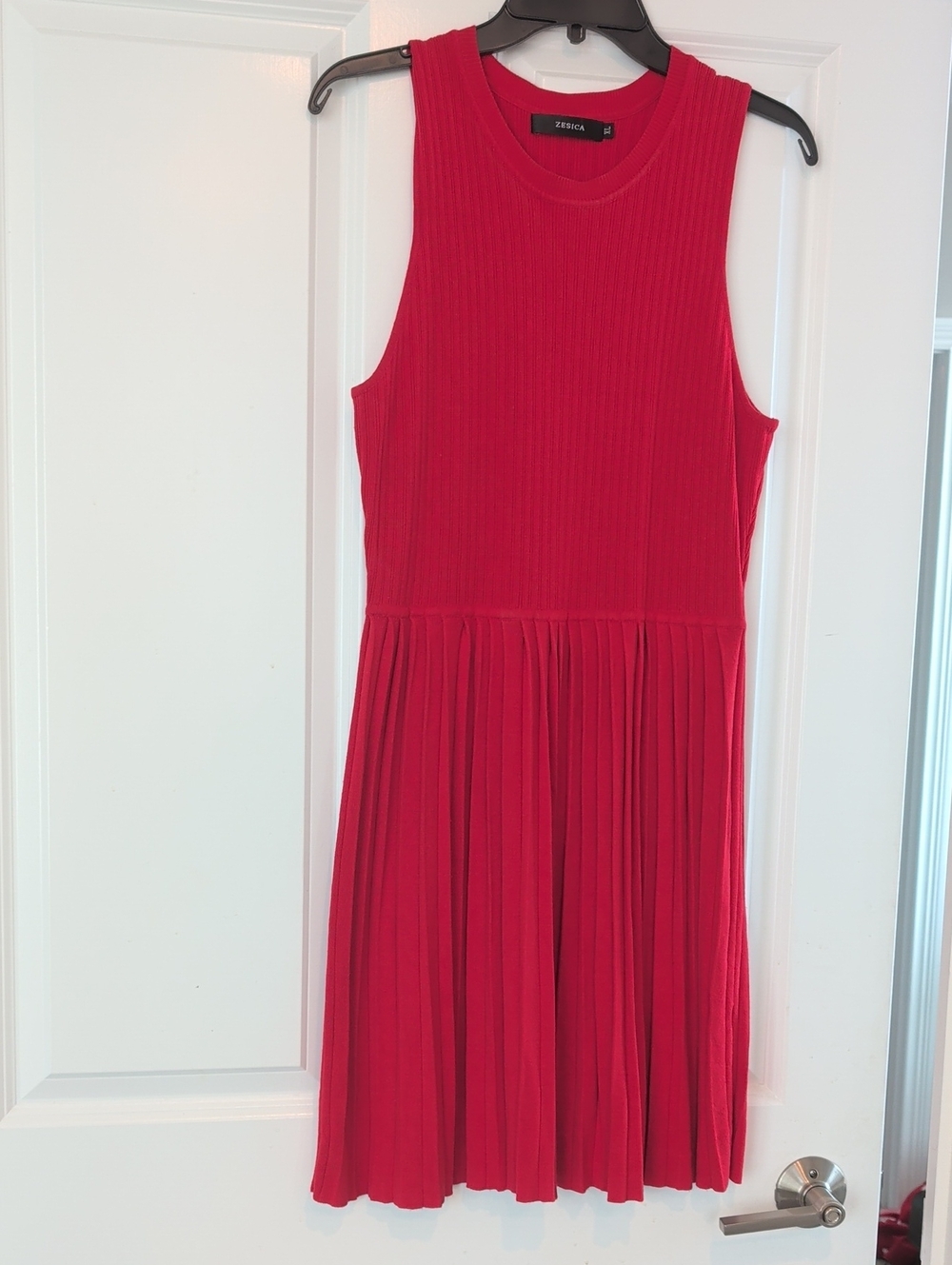 Zesica Red Sleeveless Pleated Knit Dress